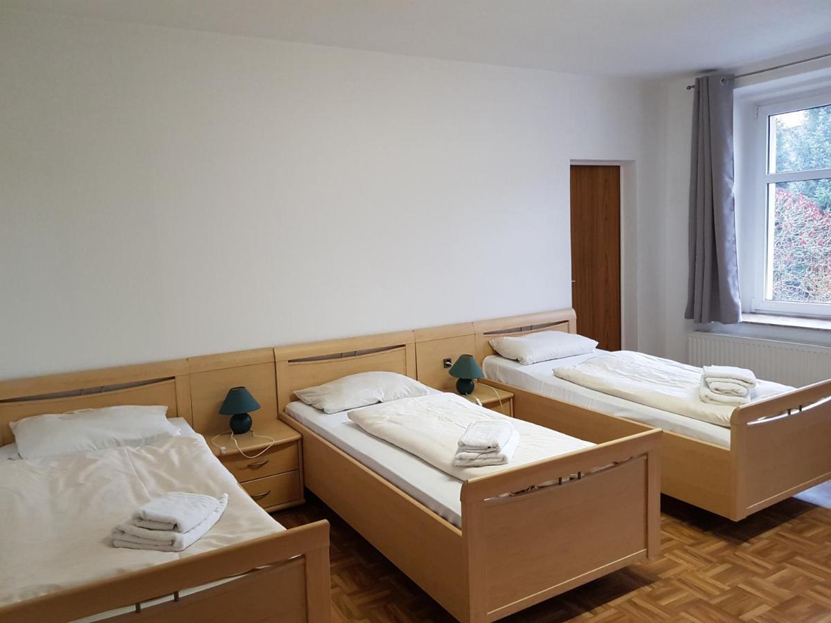 Gaestehaus Am Stadtrand Görlitz Exteriör bild